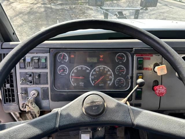 2003 Freightliner Medium Conventional FL70