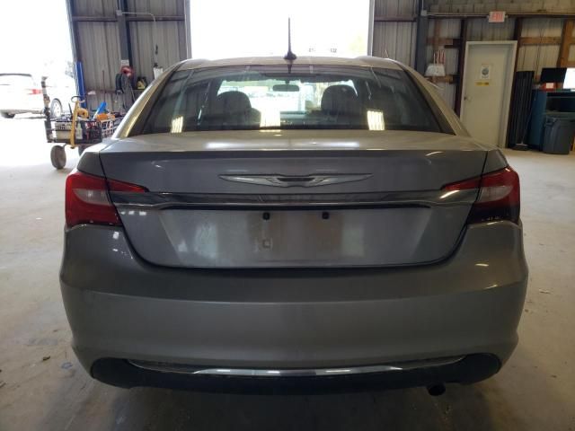 2013 Chrysler 200 Touring