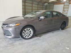 Vehiculos salvage en venta de Copart Lawrenceburg, KY: 2022 Toyota Camry LE