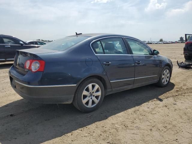 2006 Volkswagen Passat 2.0T Luxury