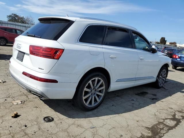 2019 Audi Q7 Premium Plus