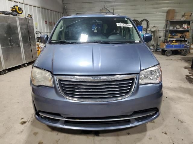 2012 Chrysler Town & Country Touring