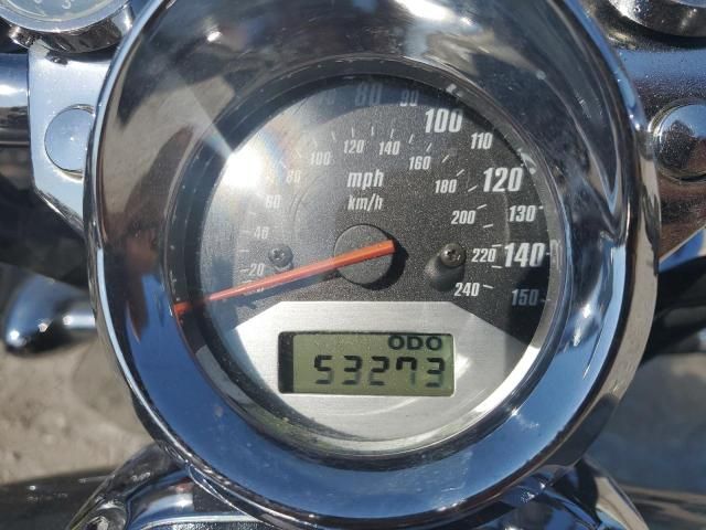 2004 Honda VTX1800 C