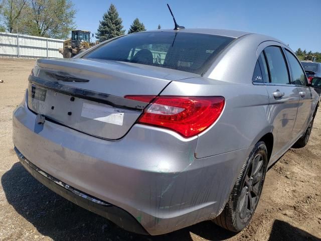 2013 Chrysler 200 Touring