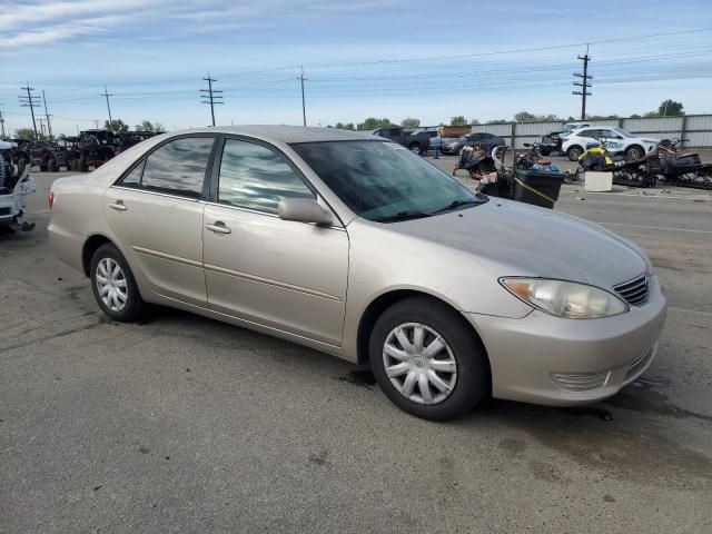 2005 Toyota Camry LE