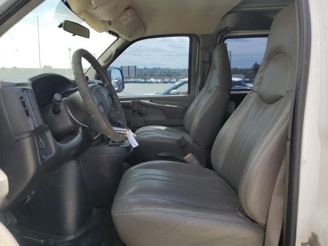 2005 Chevrolet Express G2500