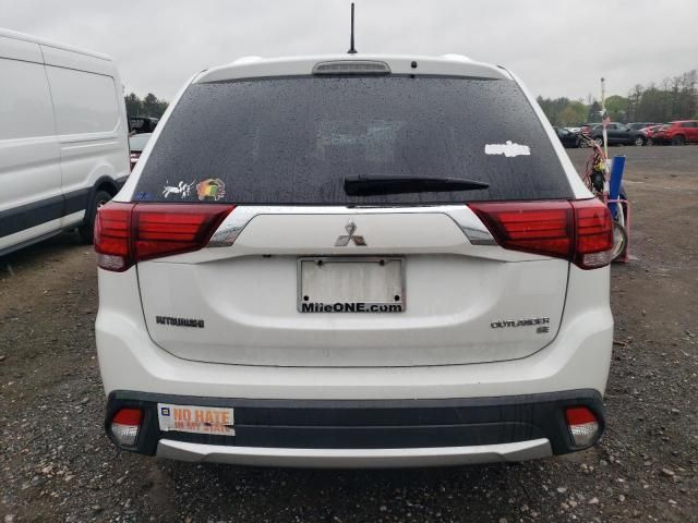 2016 Mitsubishi Outlander SE