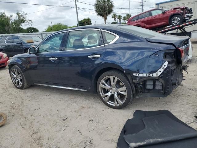 2017 Infiniti Q70 3.7