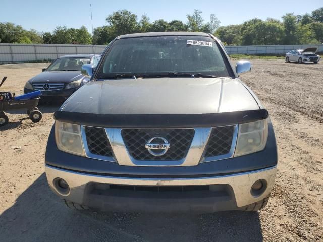 2005 Nissan Frontier Crew Cab LE