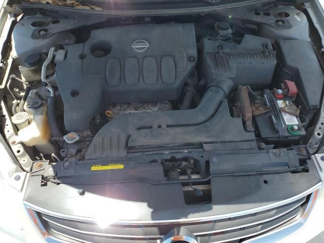 2010 Nissan Altima Base