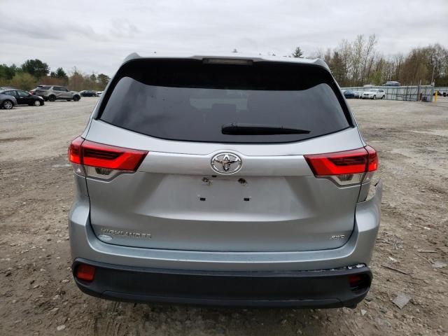 2018 Toyota Highlander LE