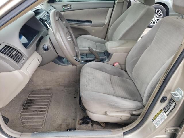 2005 Toyota Camry LE