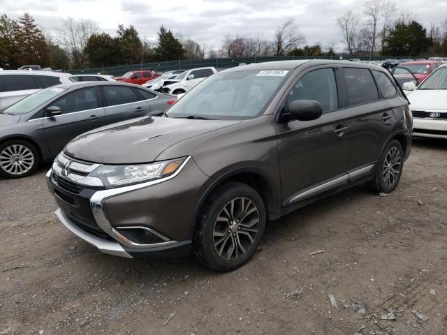 2017 Mitsubishi Outlander ES