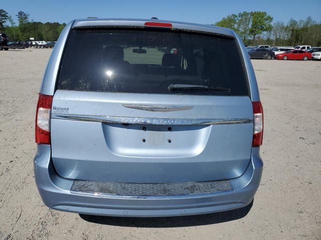 2012 Chrysler Town & Country Touring