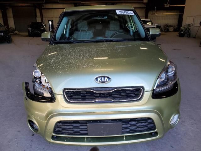 2013 KIA Soul +