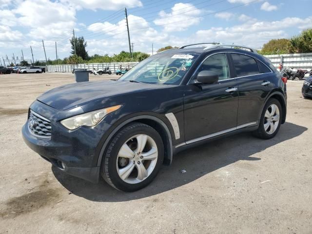 2011 Infiniti FX35