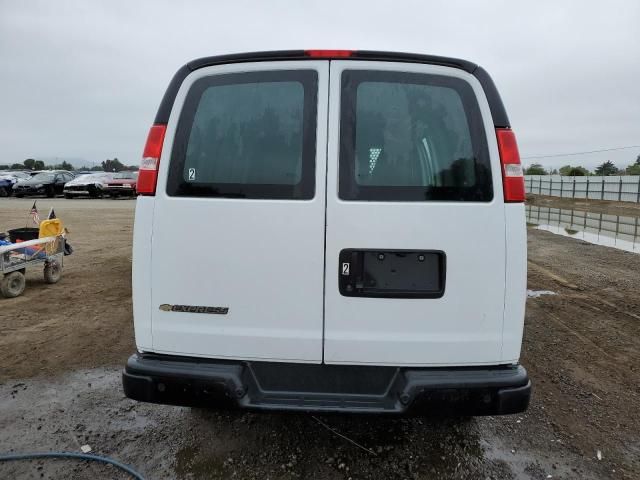 2021 Chevrolet Express G2500