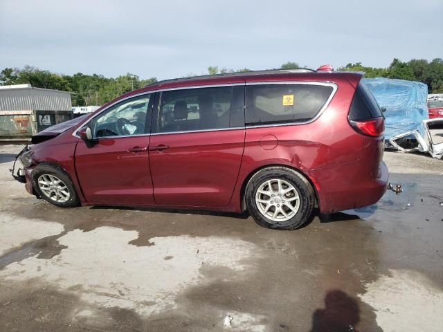 2020 Chrysler Voyager LXI