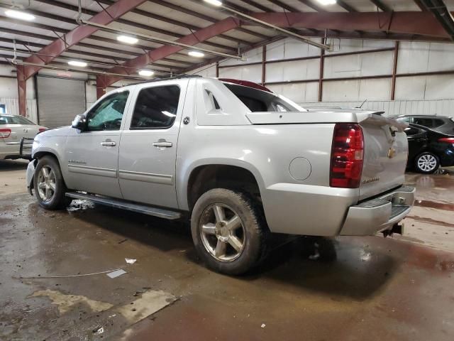 2013 Chevrolet Avalanche LT