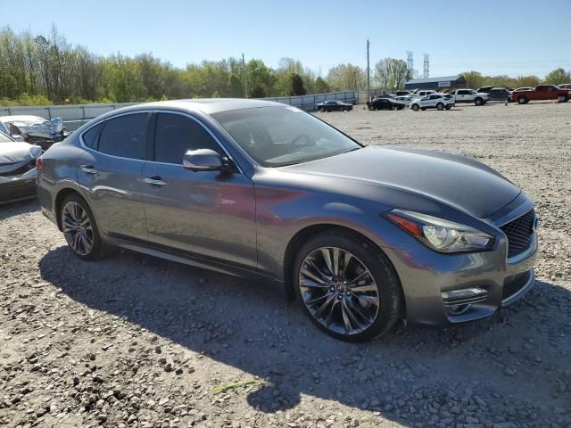 2017 Infiniti Q70 3.7