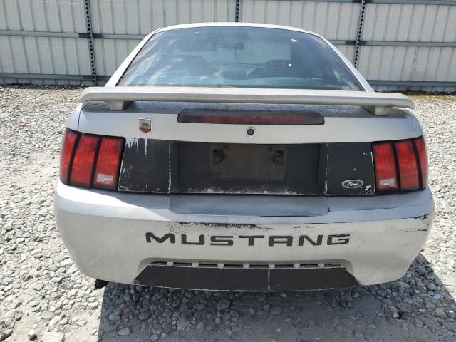 2004 Ford Mustang