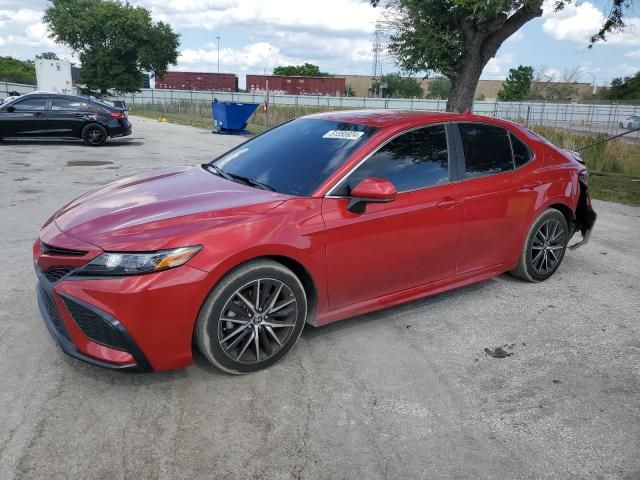 2021 Toyota Camry SE