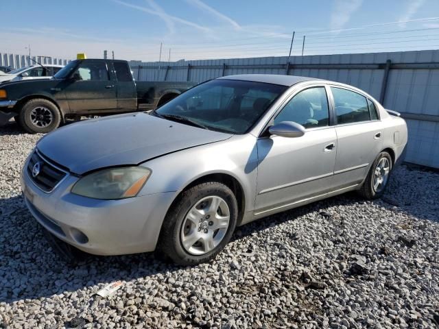 2004 Nissan Altima Base