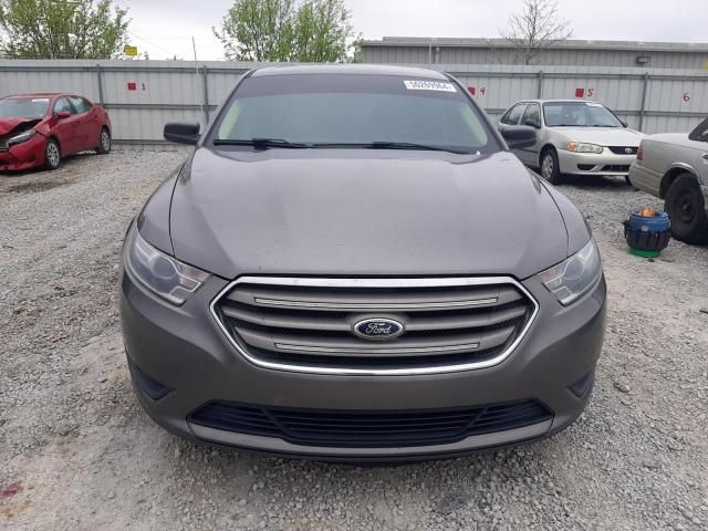 2013 Ford Taurus SE