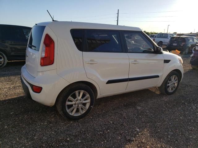 2013 KIA Soul +