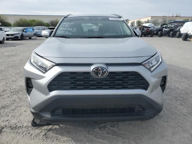 2020 Toyota Rav4 XLE