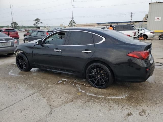 2017 Infiniti Q70 3.7