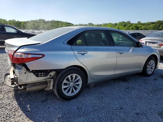 2016 Toyota Camry LE