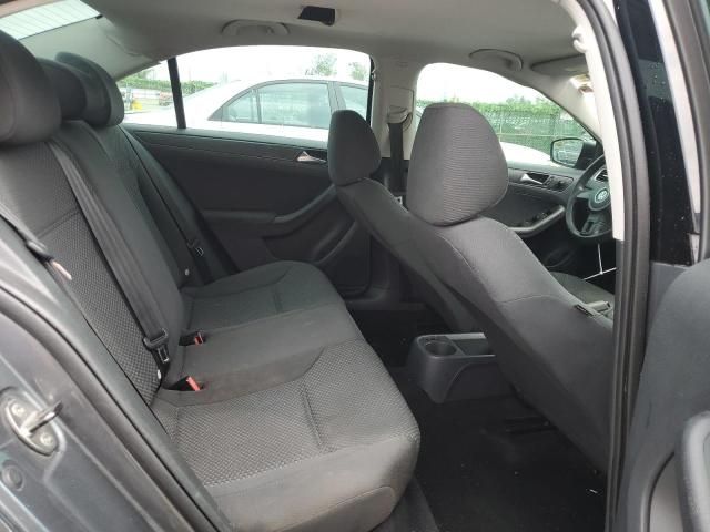 2011 Volkswagen Jetta Base