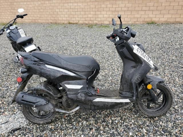 2022 Lancia Scooter