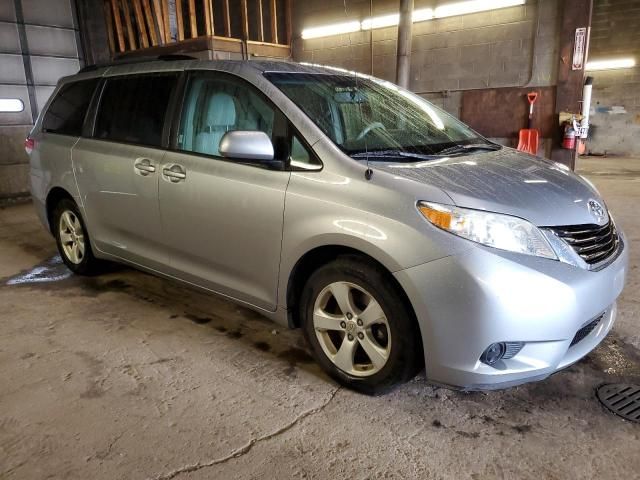 2011 Toyota Sienna LE