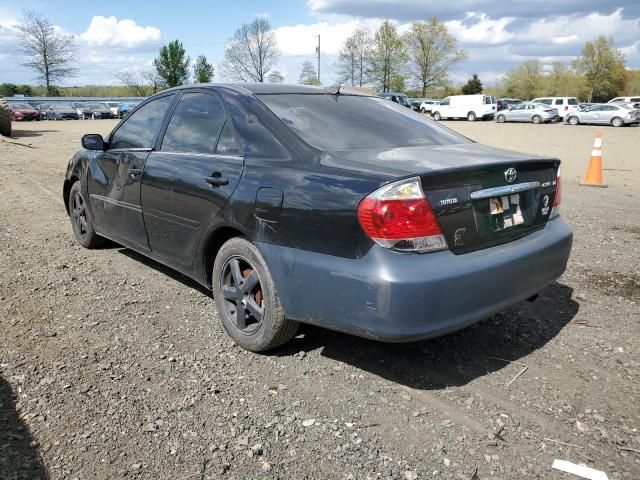 2005 Toyota Camry LE