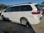 2016 Toyota Sienna XLE