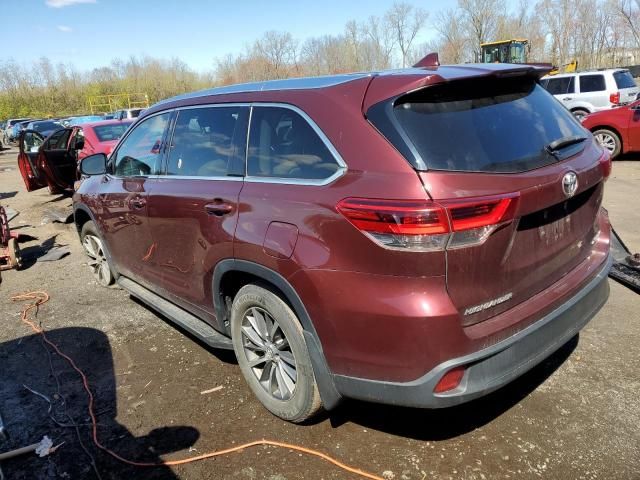 2018 Toyota Highlander SE