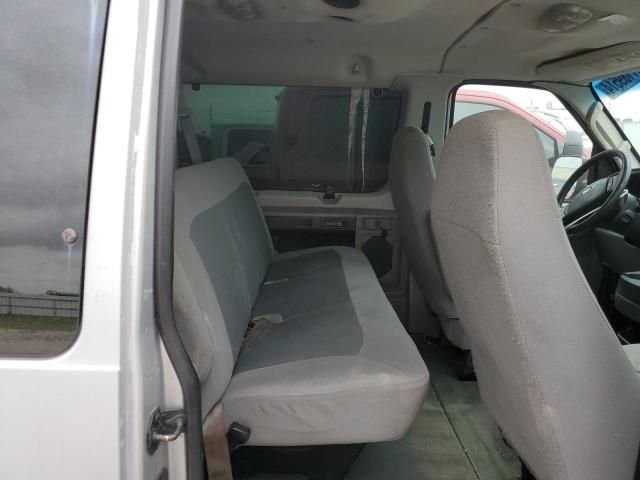 2007 Ford Econoline E350 Super Duty Wagon