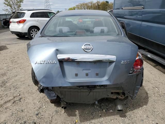 2010 Nissan Altima Base