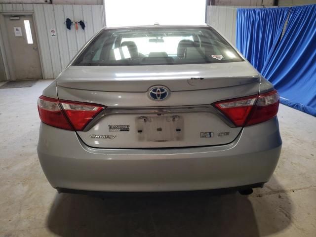 2015 Toyota Camry Hybrid