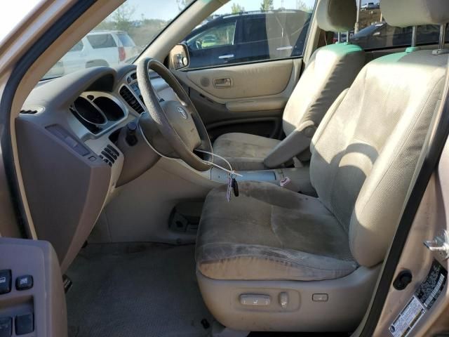 2004 Toyota Highlander Base