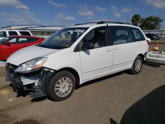 2006 Toyota Sienna CE