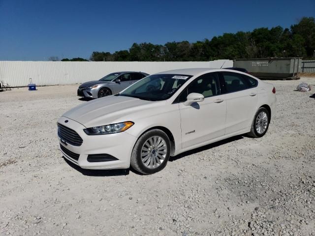 2013 Ford Fusion SE Hybrid