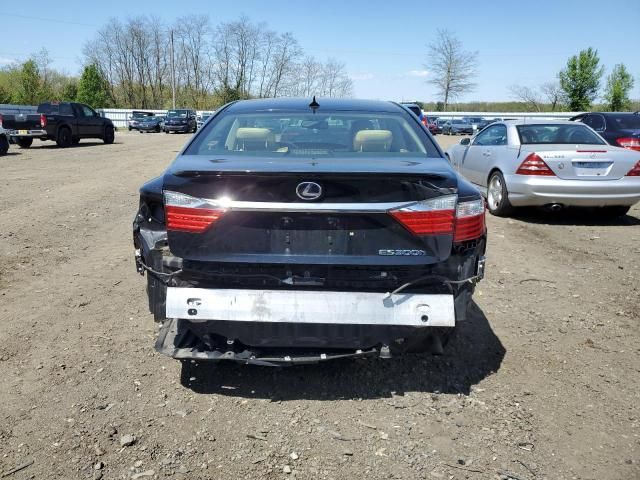 2013 Lexus ES 300H