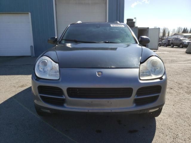 2004 Porsche Cayenne S