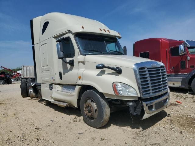 2014 Freightliner Cascadia 125