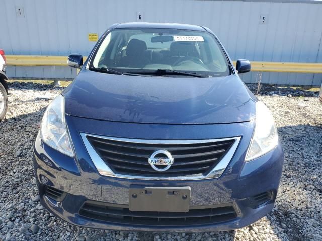 2013 Nissan Versa S