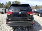 2017 Toyota Highlander SE