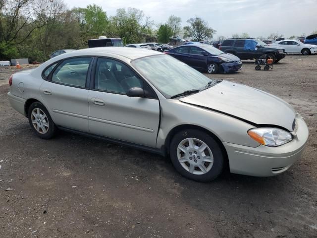 2006 Ford Taurus SE